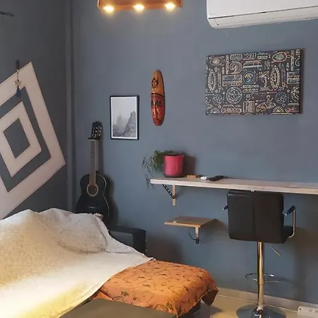 Cozy And Modern Apartment