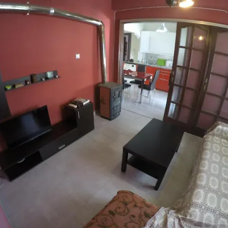 Cozy And Modern Apartment