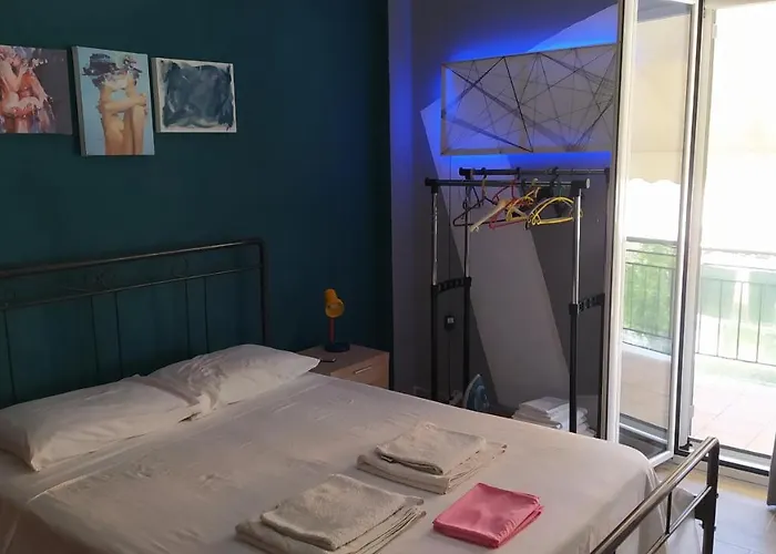 Cozy And Modern コルフ島